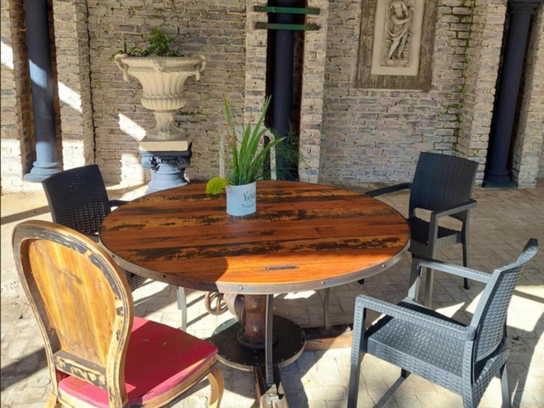 Art And Soul Restaurant, Accommodation, French Bar And Art Gallery Parys Exterior foto